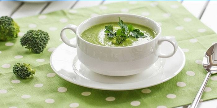 Grön soppa för broccoli