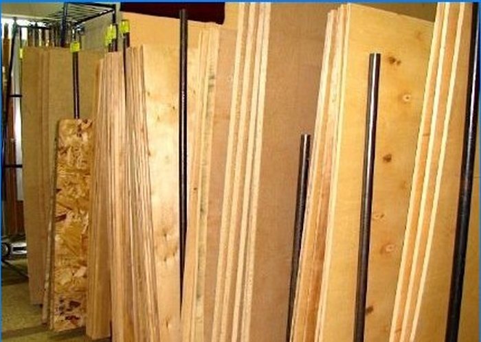 Kryssfaner är det bästa materialet bland träbaserade paneler