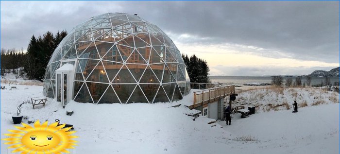 Nature House - ett hus under en geodesisk kupol i Arktis