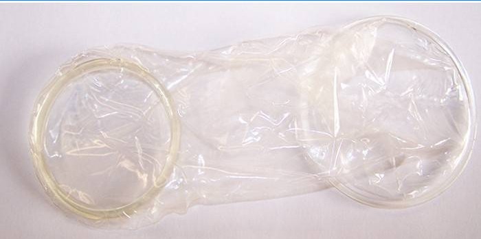 Kvinnlig kondom av polyuretan