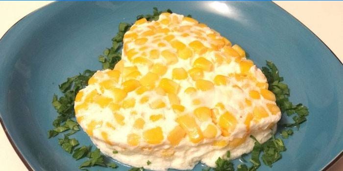 Hjärtformad omelett med majs