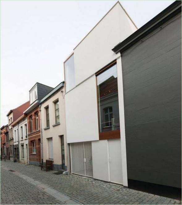 Interiören i LKS moderna hem i Lire, Belgien